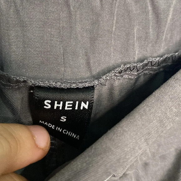 SHEIN Mens shorts size small - Picture 3 of 5